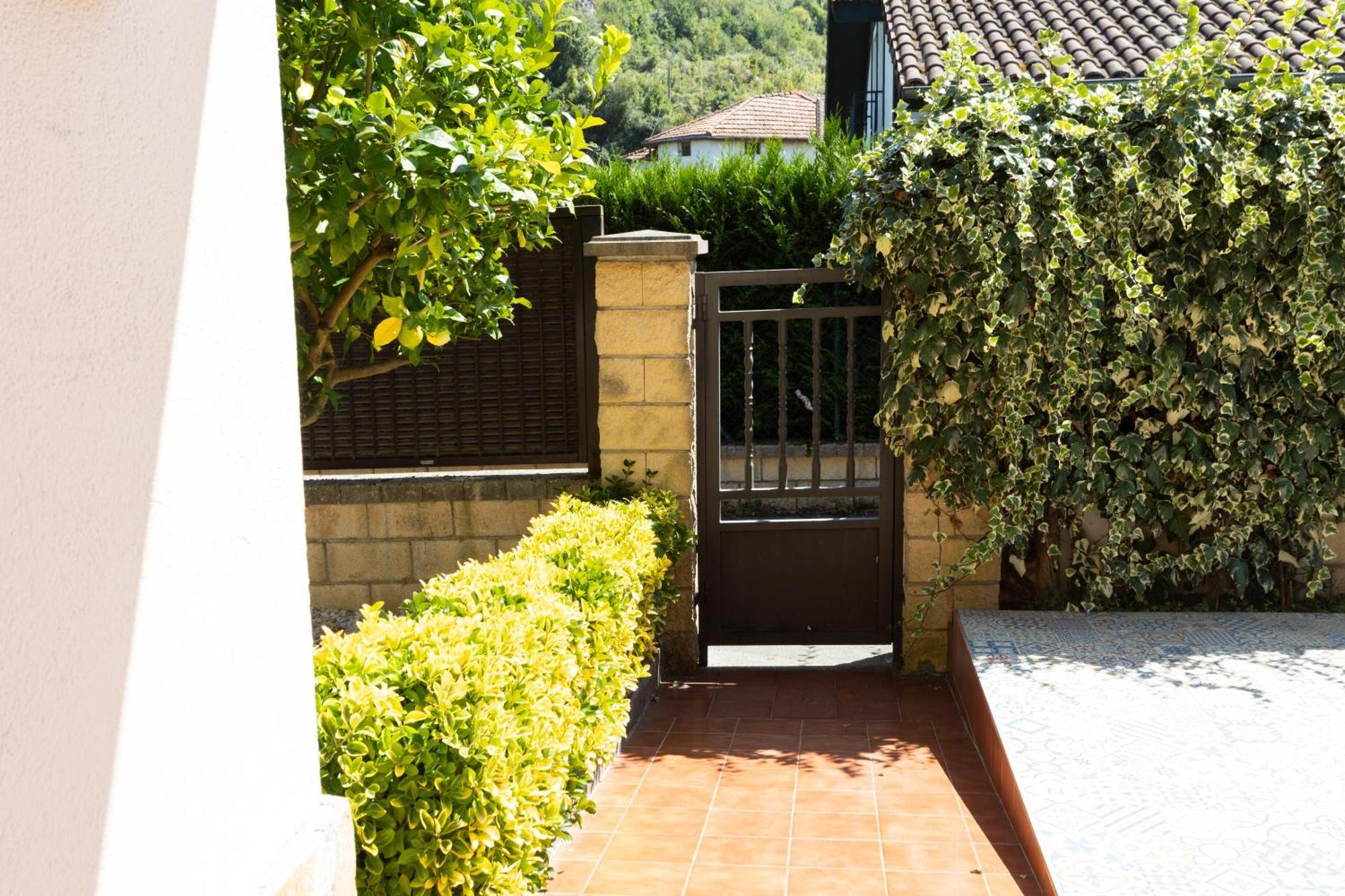 Urdaibai Boutique Villa Altamira Exterior photo