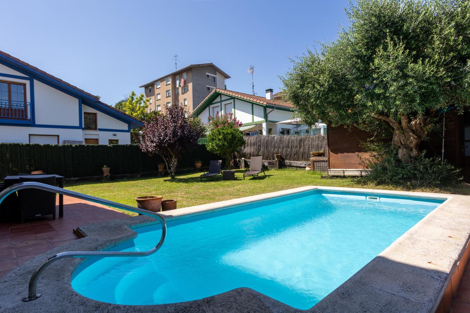 Urdaibai Boutique Villa Altamira Exterior photo