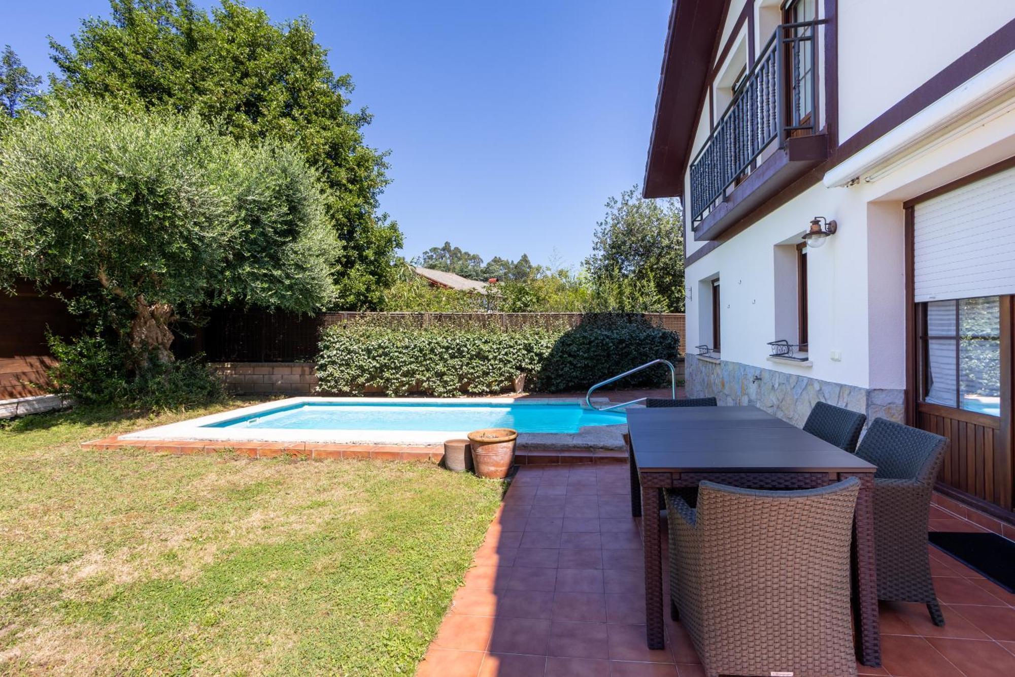 Urdaibai Boutique Villa Altamira Exterior photo
