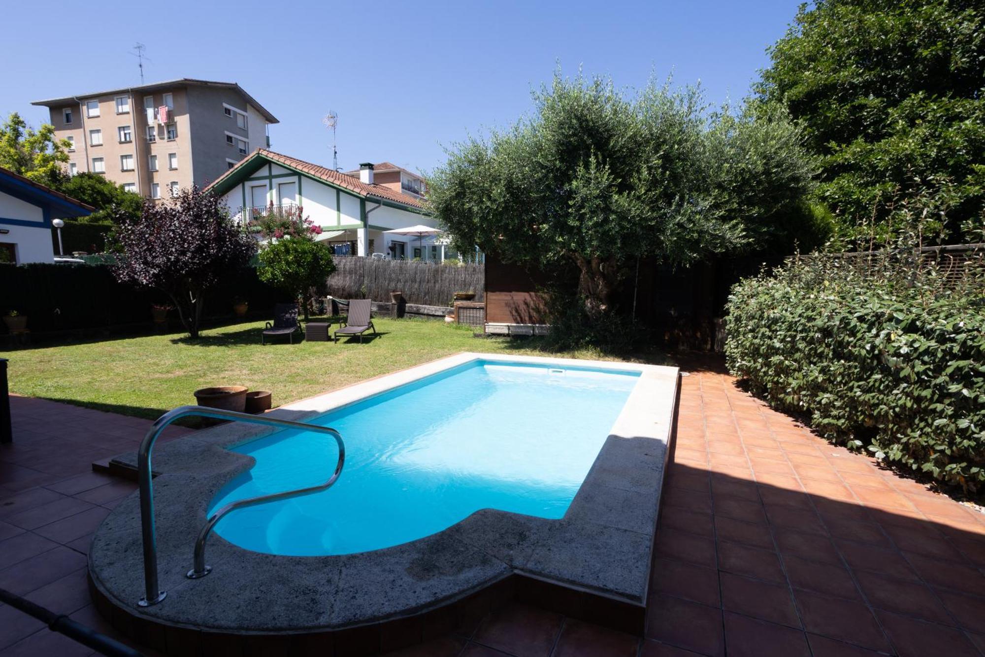Urdaibai Boutique Villa Altamira Exterior photo